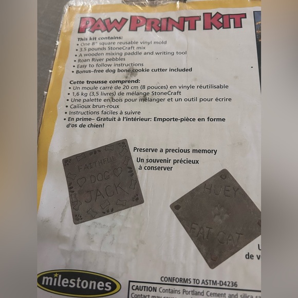 NEW! Paw Print Kit - 8” stepping stone - sealed NWT Vintage Milestones Cement - Picture 5 of 5